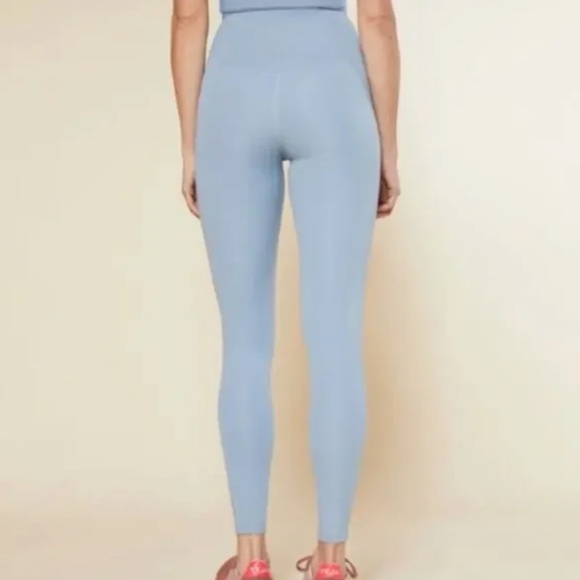 NEW! Girlfriend Collective Baby Blue (Sky) Full Length Leggings. Size Small - Picture 2 of 13